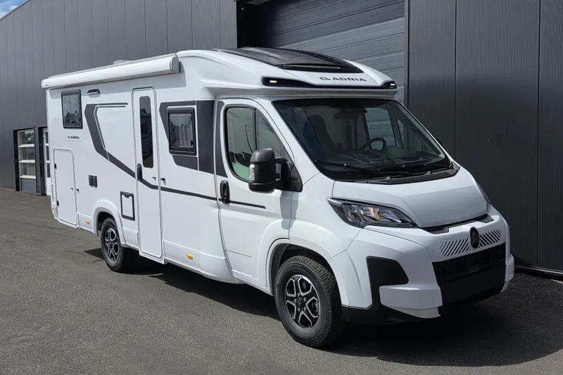 Adria Compact (2026)