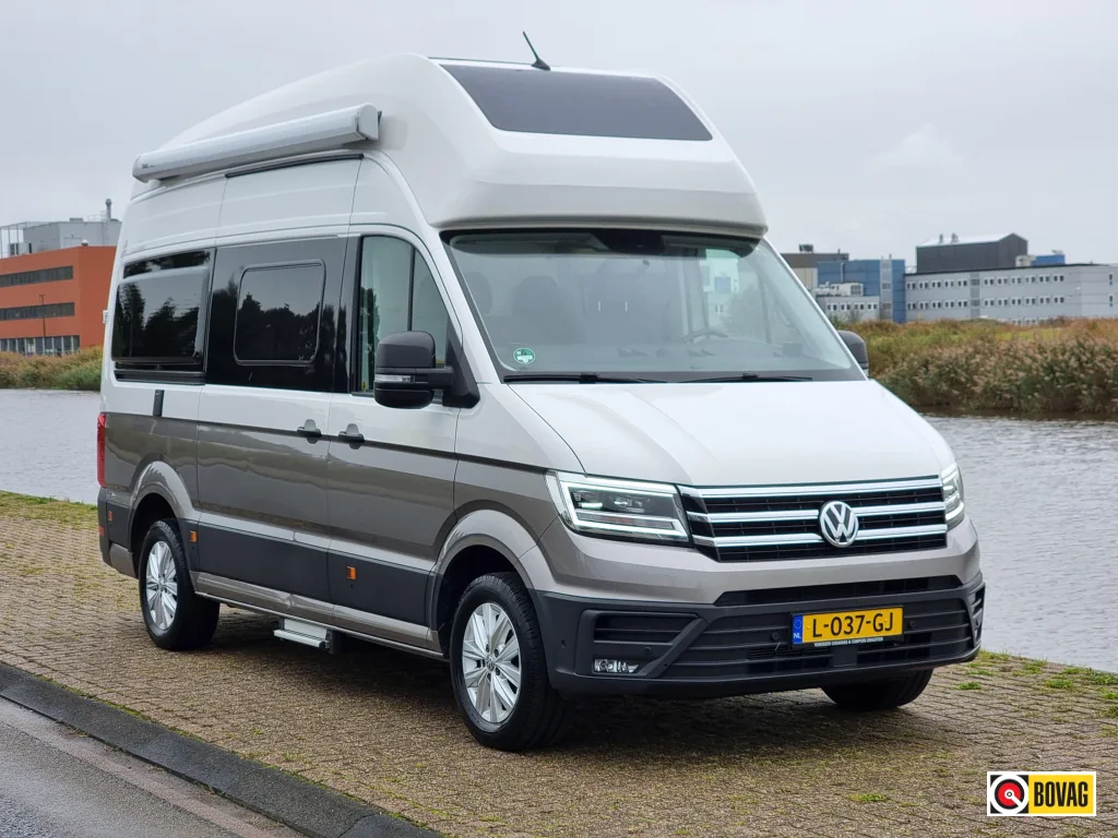 Volkswagen Grand California (2019) — foto 1