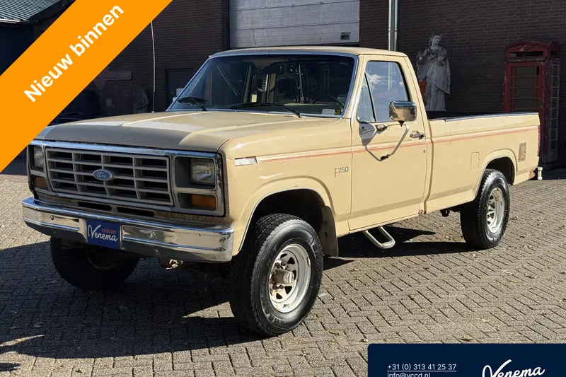 Ford F-250 (1983)