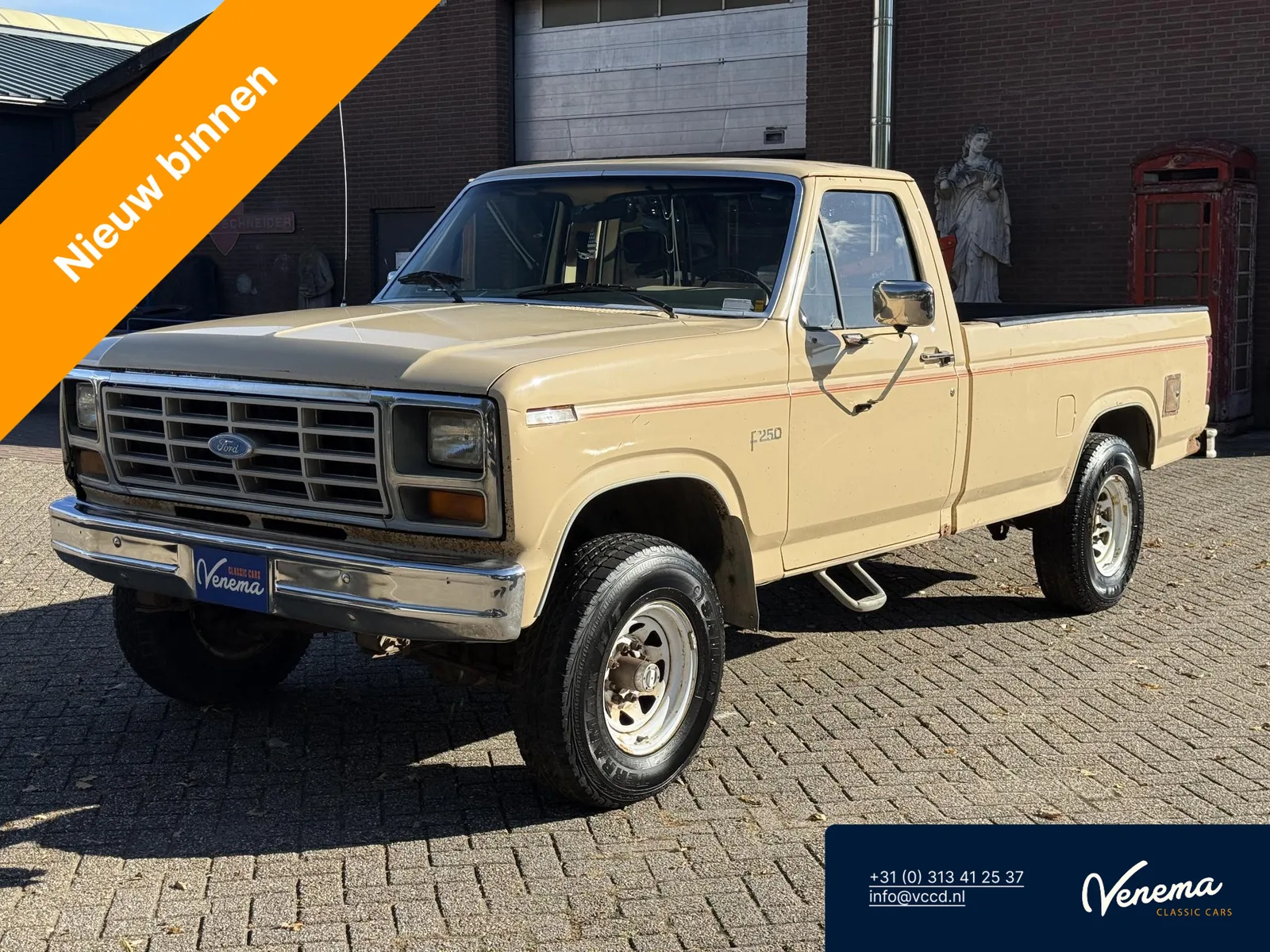 Ford F-250 (1983) — foto 1