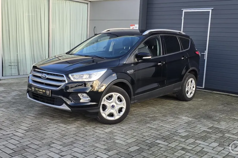 Ford Kuga (2017)