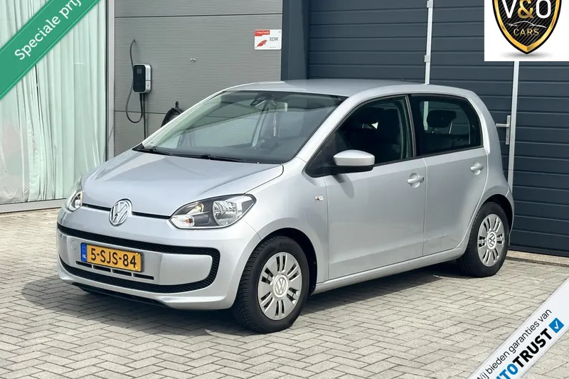 Volkswagen Up! (2013)