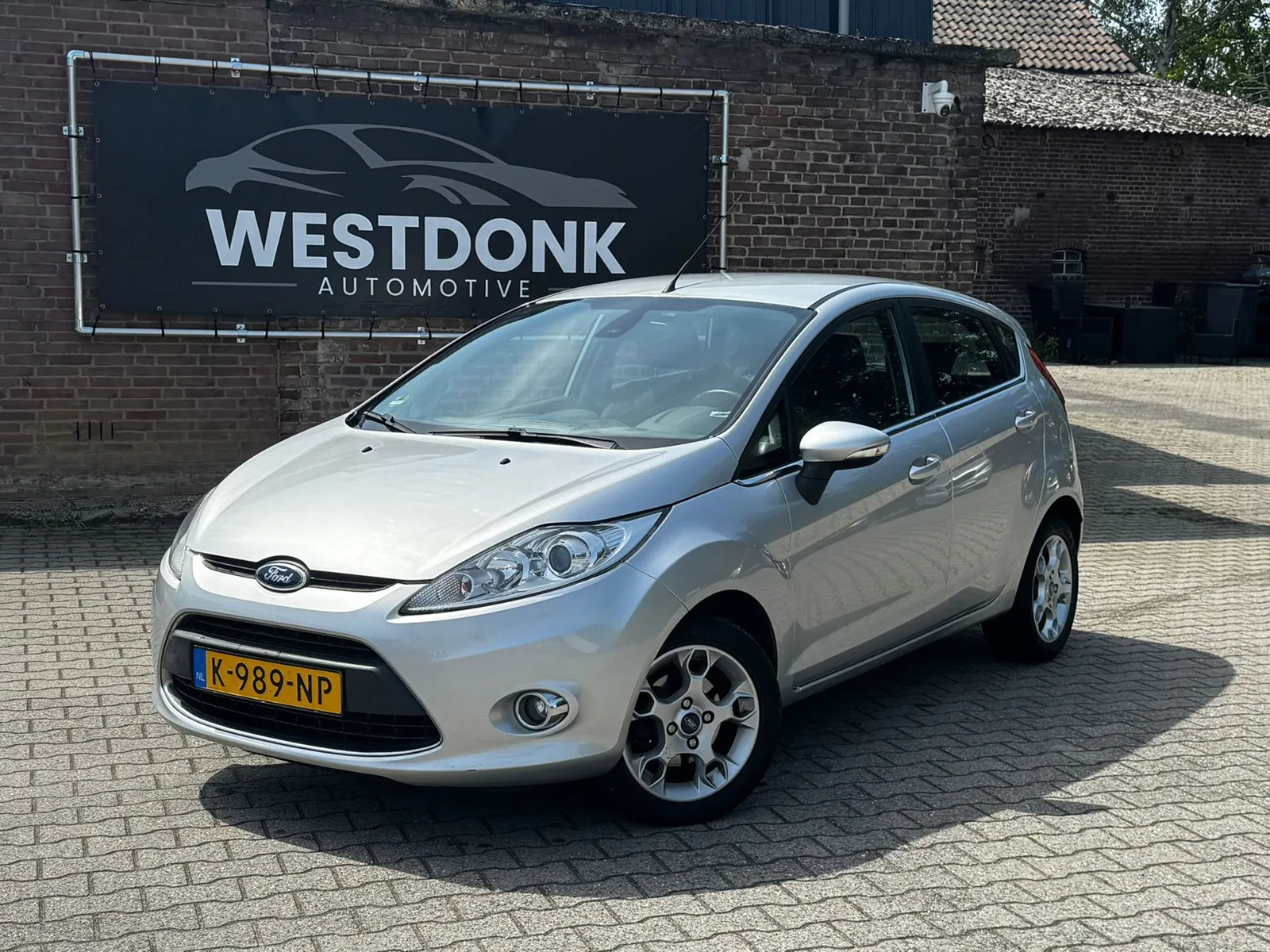 Ford Fiesta (2011) — foto 1