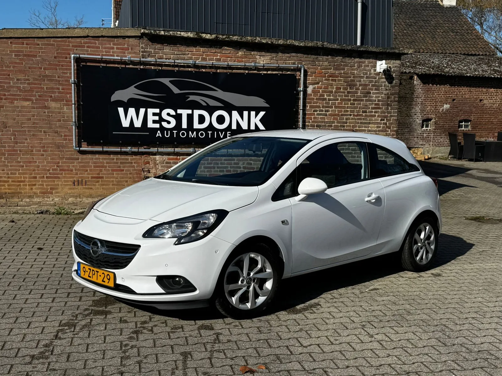Opel Corsa (2015) — foto 1