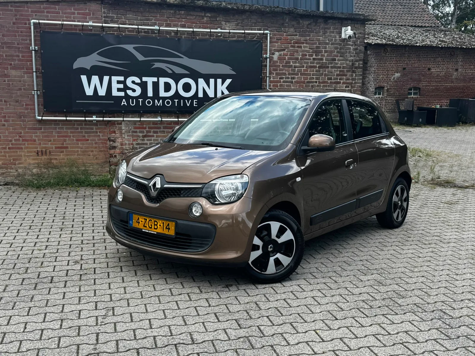 Renault Twingo (2015) — foto 1