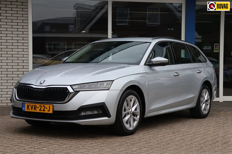 Škoda Octavia (2023)