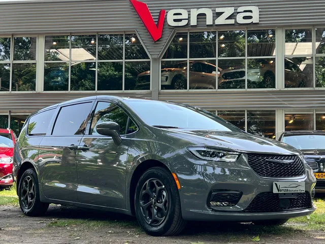 Chrysler Pacifica (2025) — foto 1