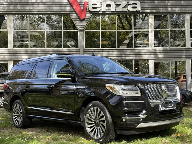 Lincoln Navigator (2024) — foto 1
