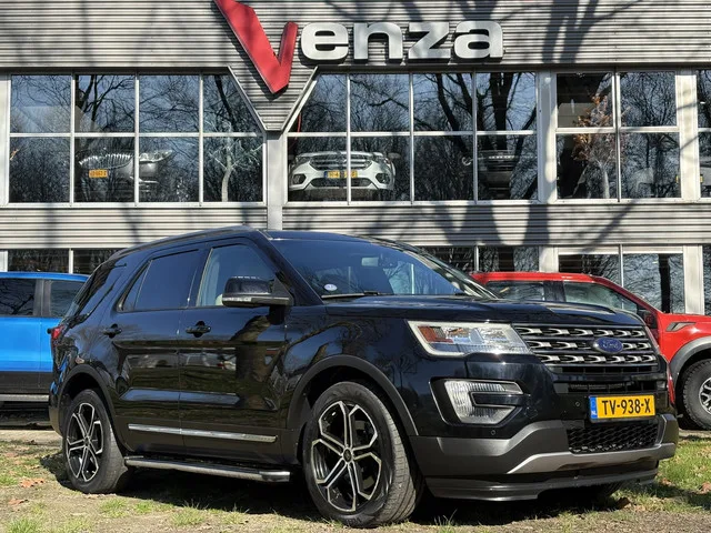 Ford Explorer (2018) — foto 1