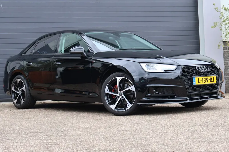 Audi A4 (2020)