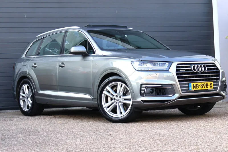 Audi Q7 (2016)