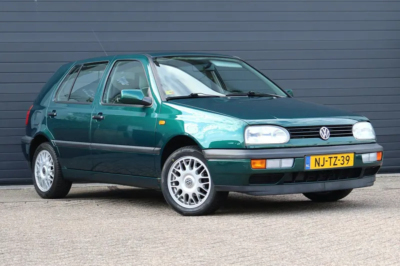 Volkswagen Golf (1996)