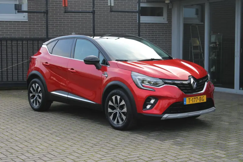 Renault Captur (2023)