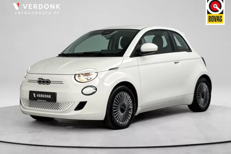 Fiat 500 (2023)