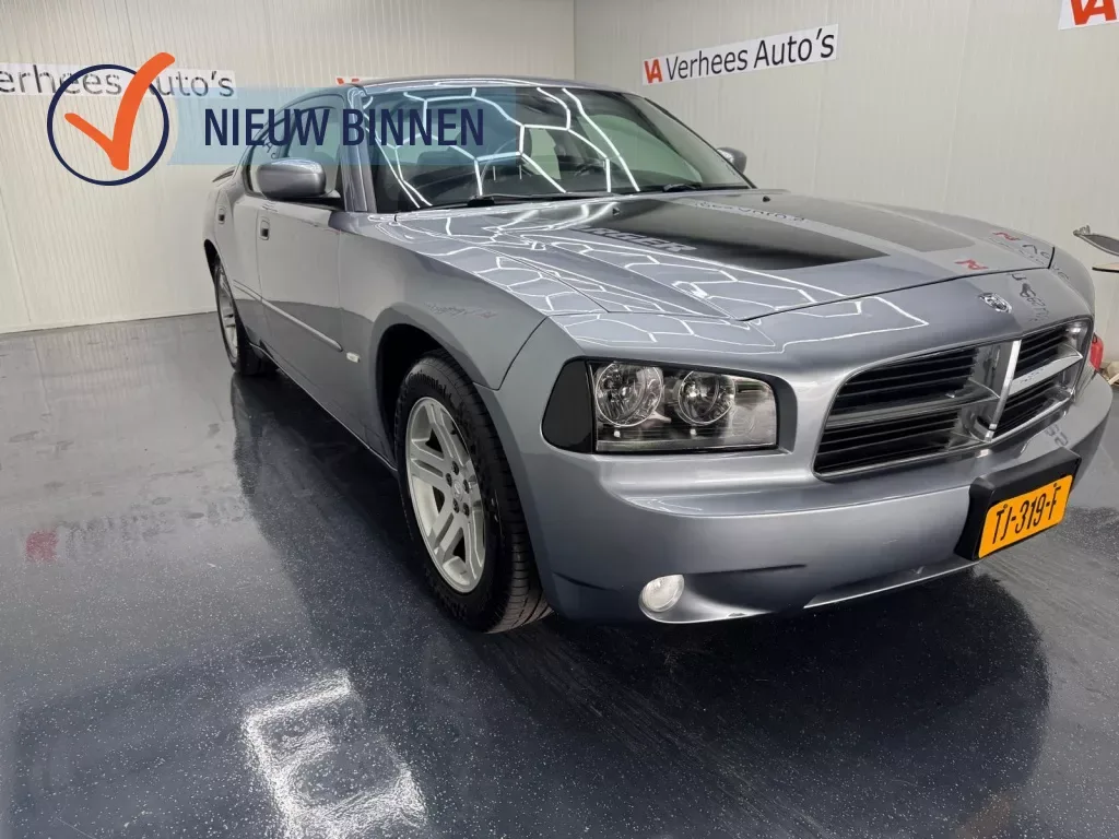 Dodge Charger (2006) — foto 1