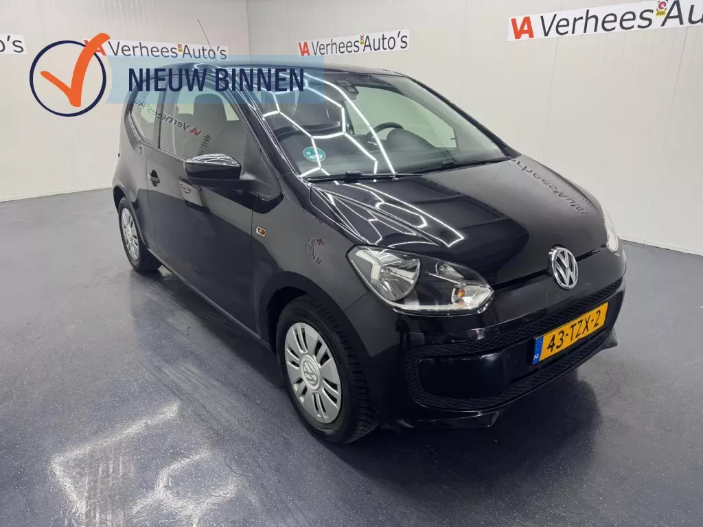 Volkswagen Up! (2012) — foto 1