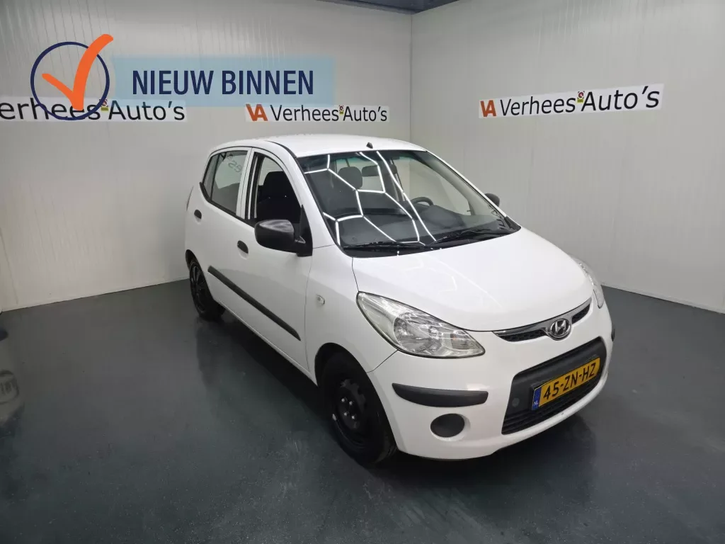 Hyundai i10 (2008) — foto 1