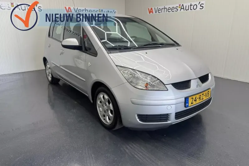 Mitsubishi Colt (2005)