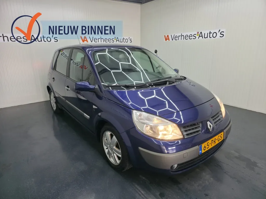 Renault Scénic (2005) — foto 1