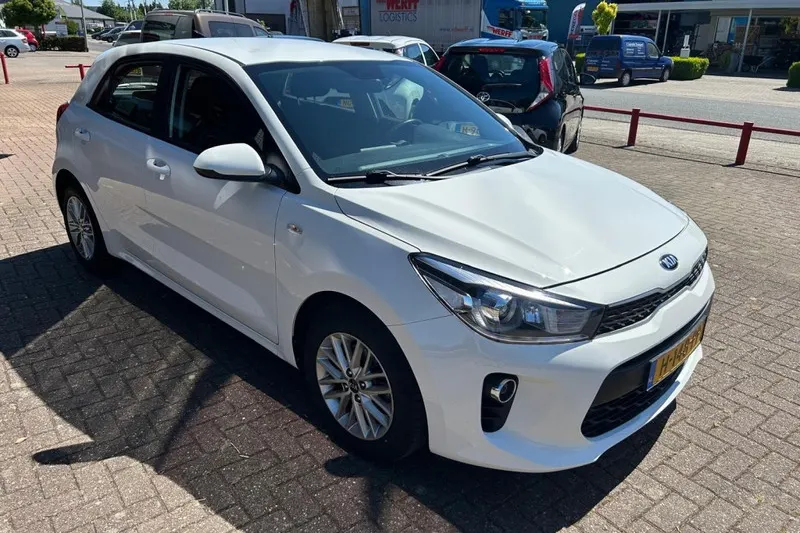 Kia Rio (2020)