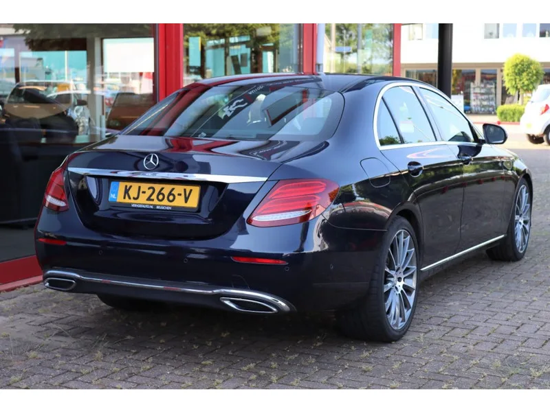 Mercedes-Benz E-Klasse (2016) — foto 1