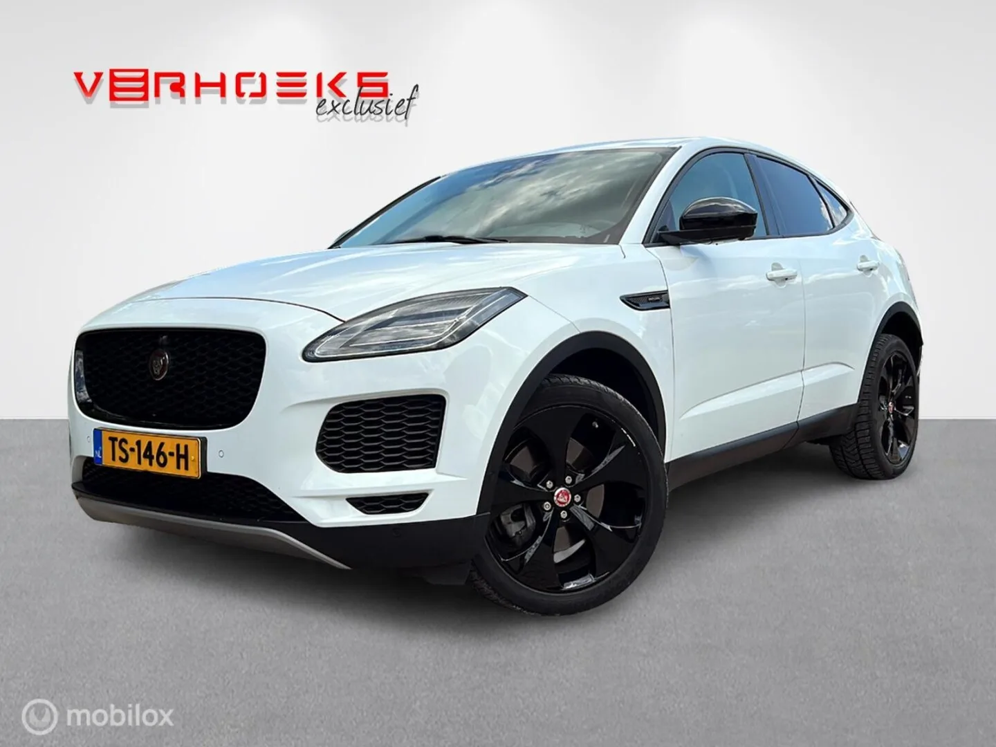 Jaguar E-Pace (2018) — foto 1