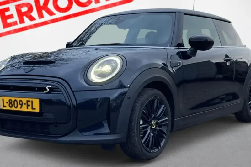 MINI Electric (2021)
