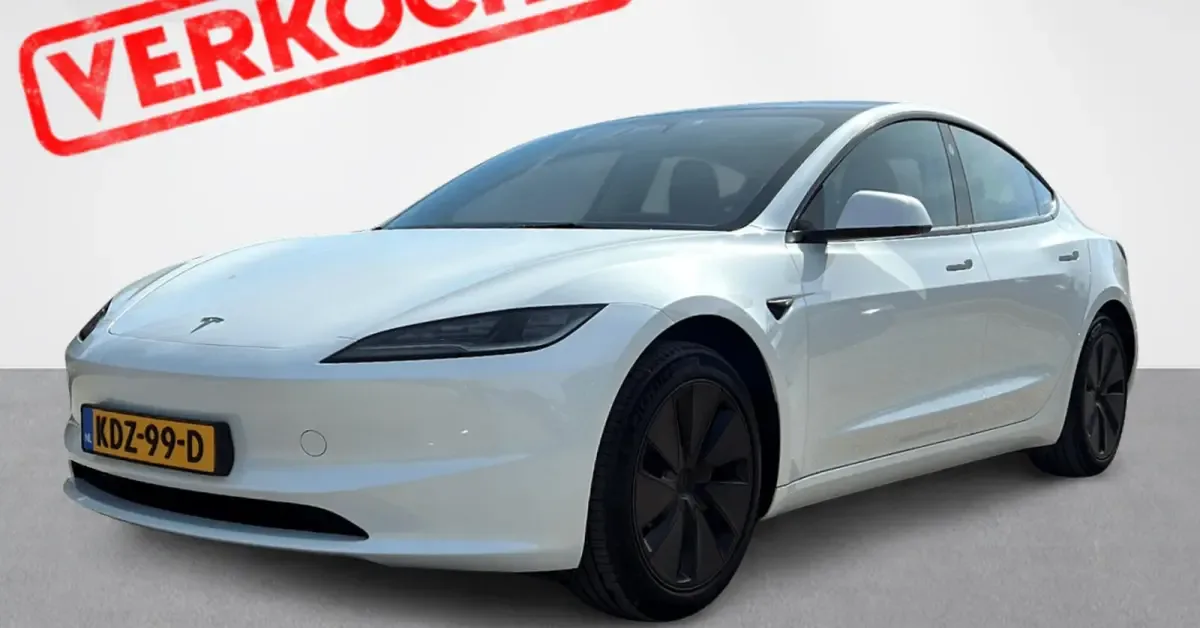Tesla Model 3 (2023) — foto 1