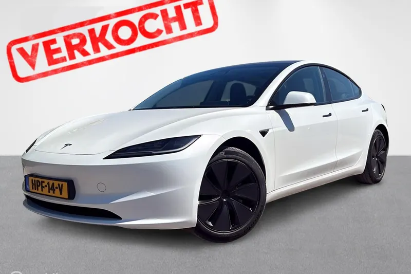 Tesla Model 3 (2025)