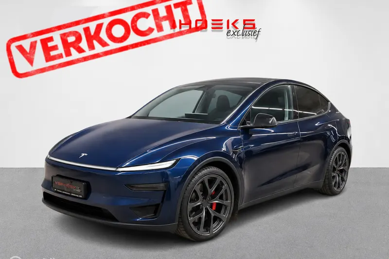 Tesla Model Y (2025)