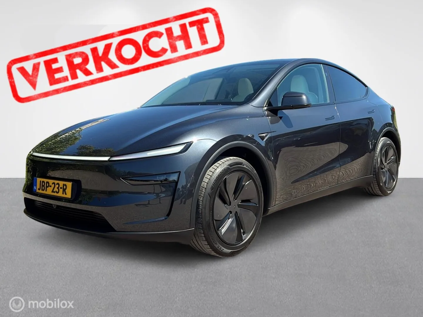 Tesla Model Y (2025) — foto 1
