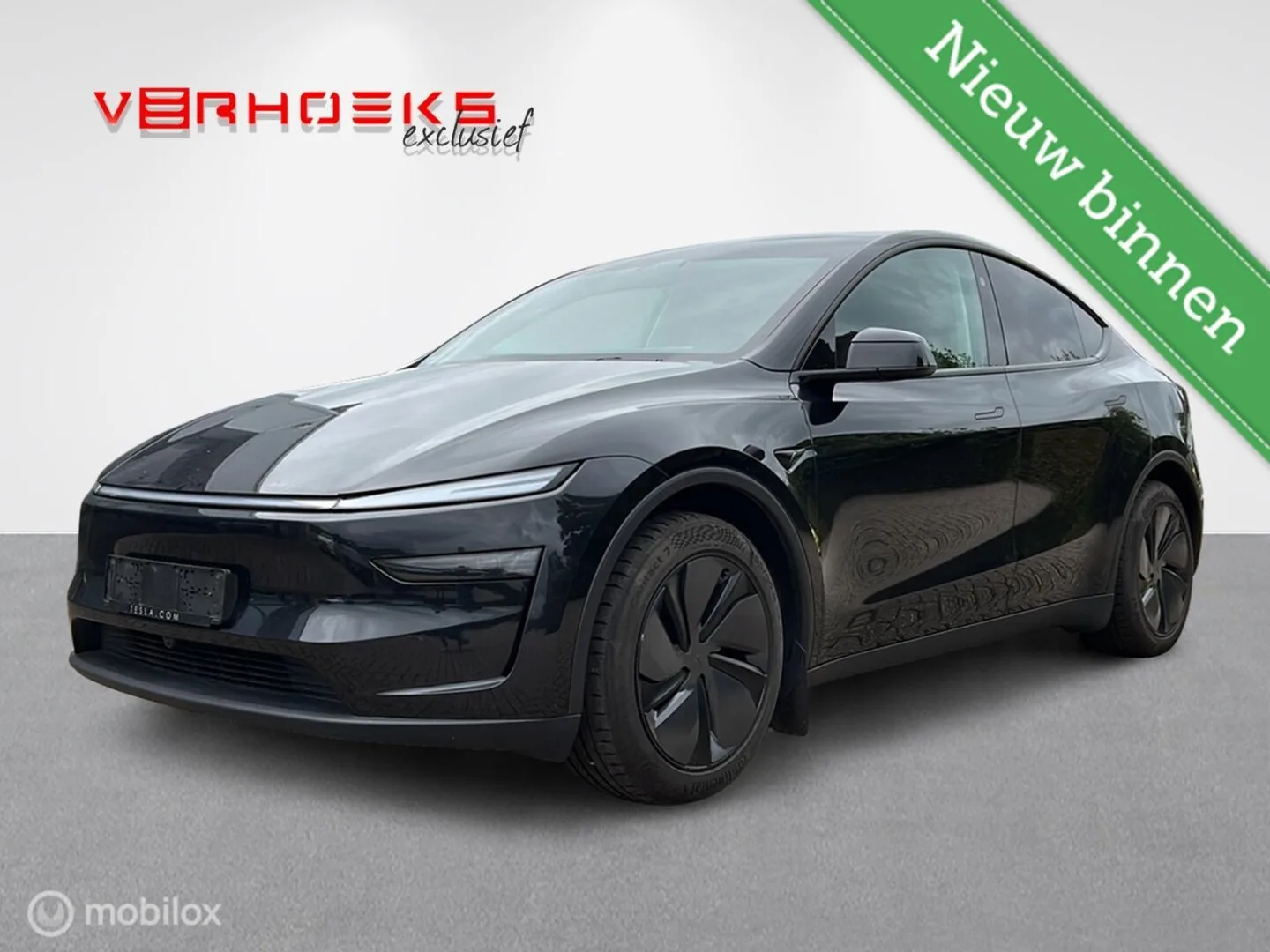 Tesla Model Y (2025) — foto 1