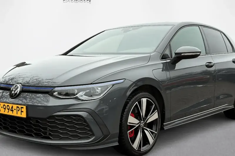 Volkswagen Golf (2021)