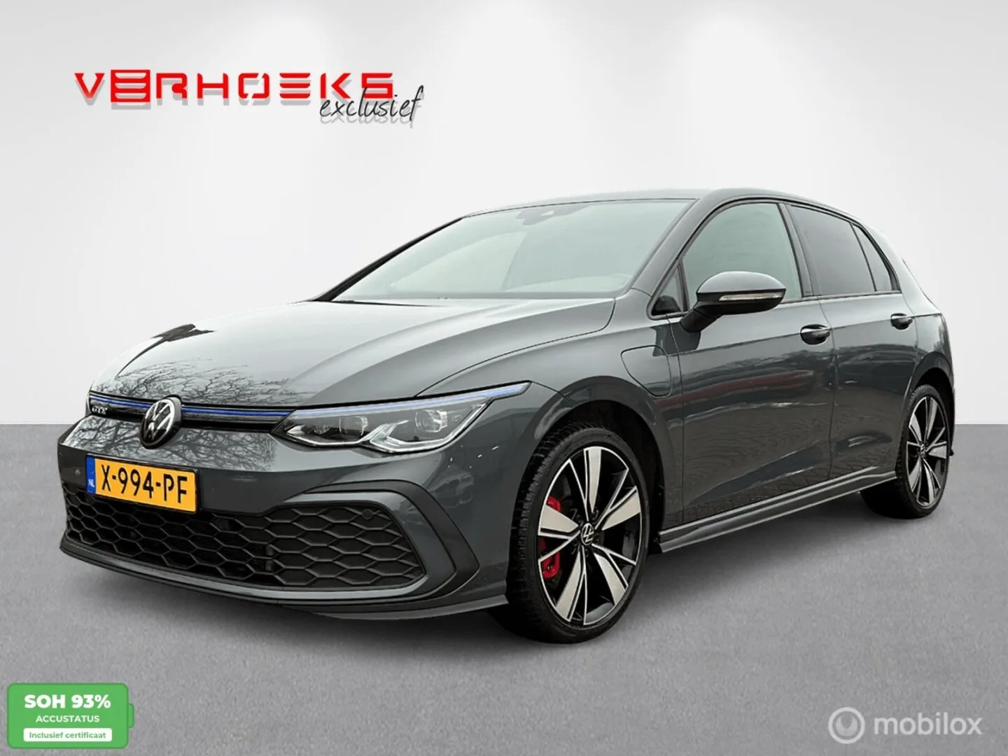 Volkswagen Golf (2021) — foto 1