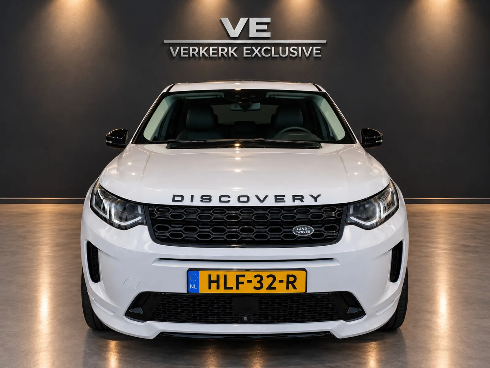 Land Rover Discovery Sport (2021) — foto 1