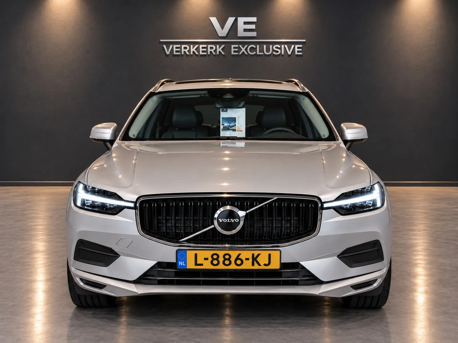 Volvo XC60 (2021) — foto 1