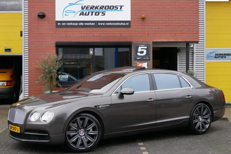 Bentley Flying Spur (2014)