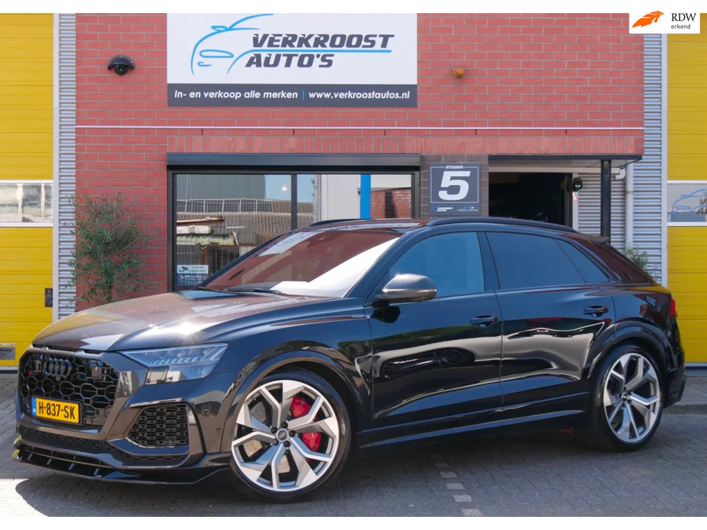 Audi RS Q8 (2020) — foto 1