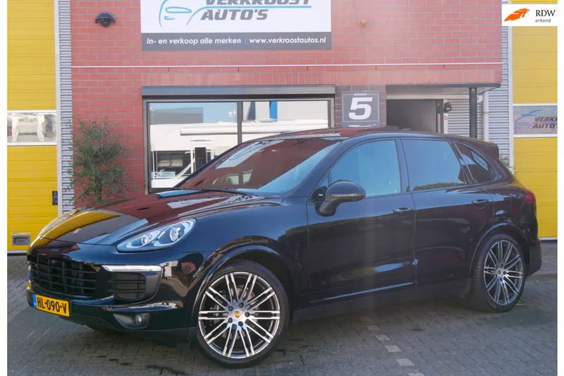 Porsche Cayenne (2015)