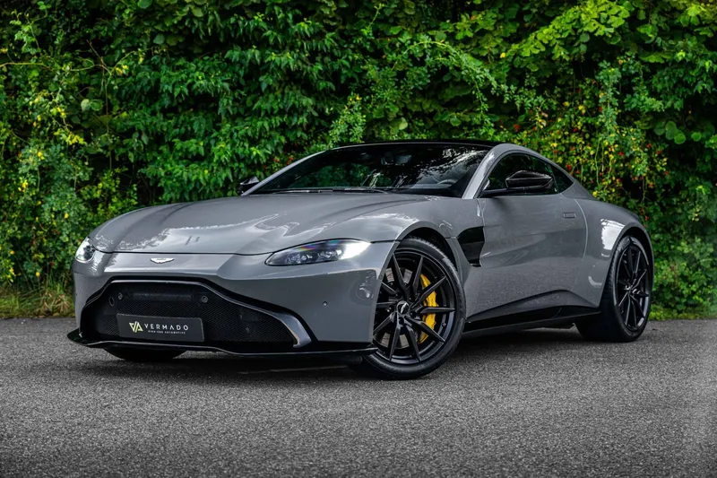 Aston Martin Vantage (2018)