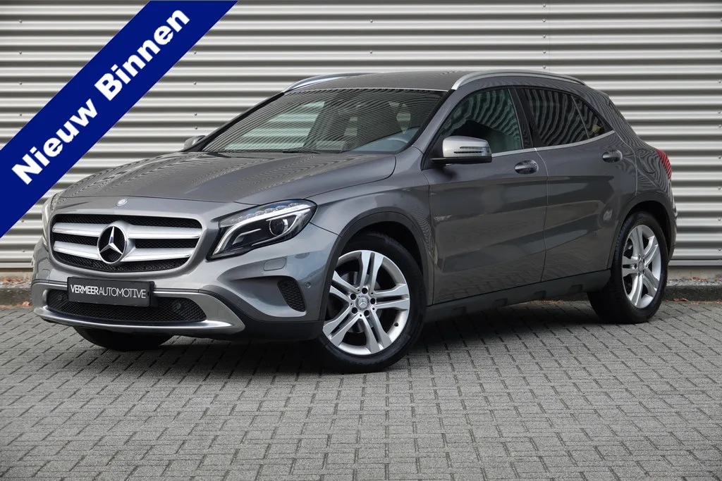 Mercedes-Benz GLA (2016) — foto 1