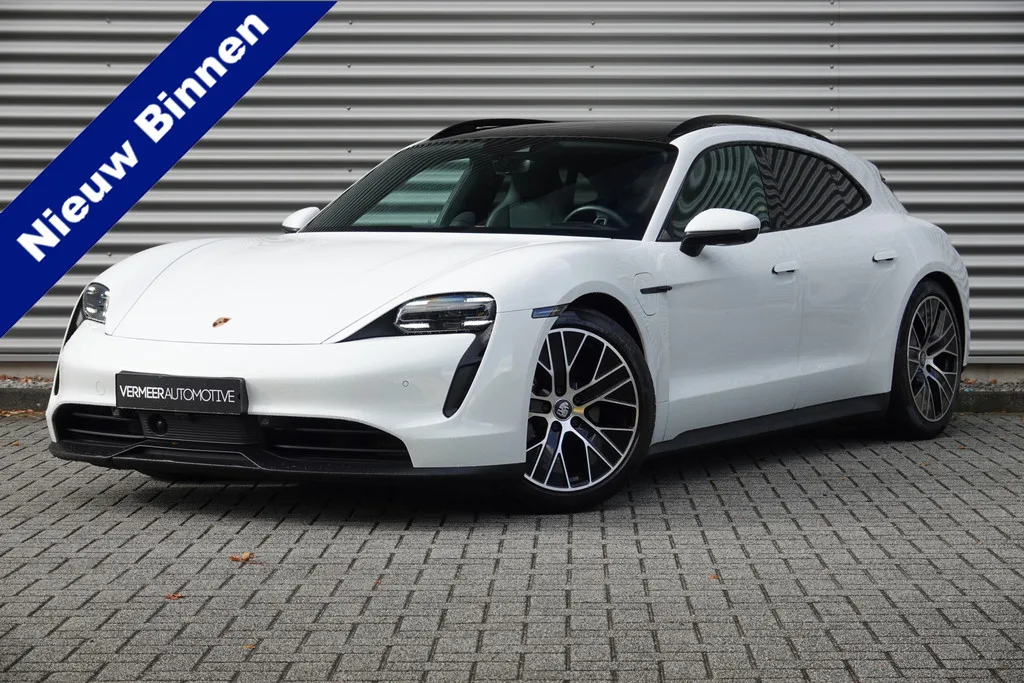 Porsche Taycan Sport Turismo (2023) — foto 1