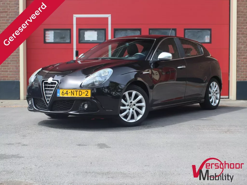 Alfa Romeo Giulietta (2010) — foto 1
