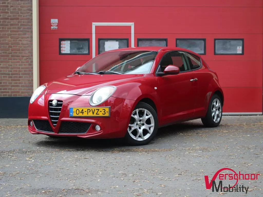 Alfa Romeo Mito (2011) — foto 1
