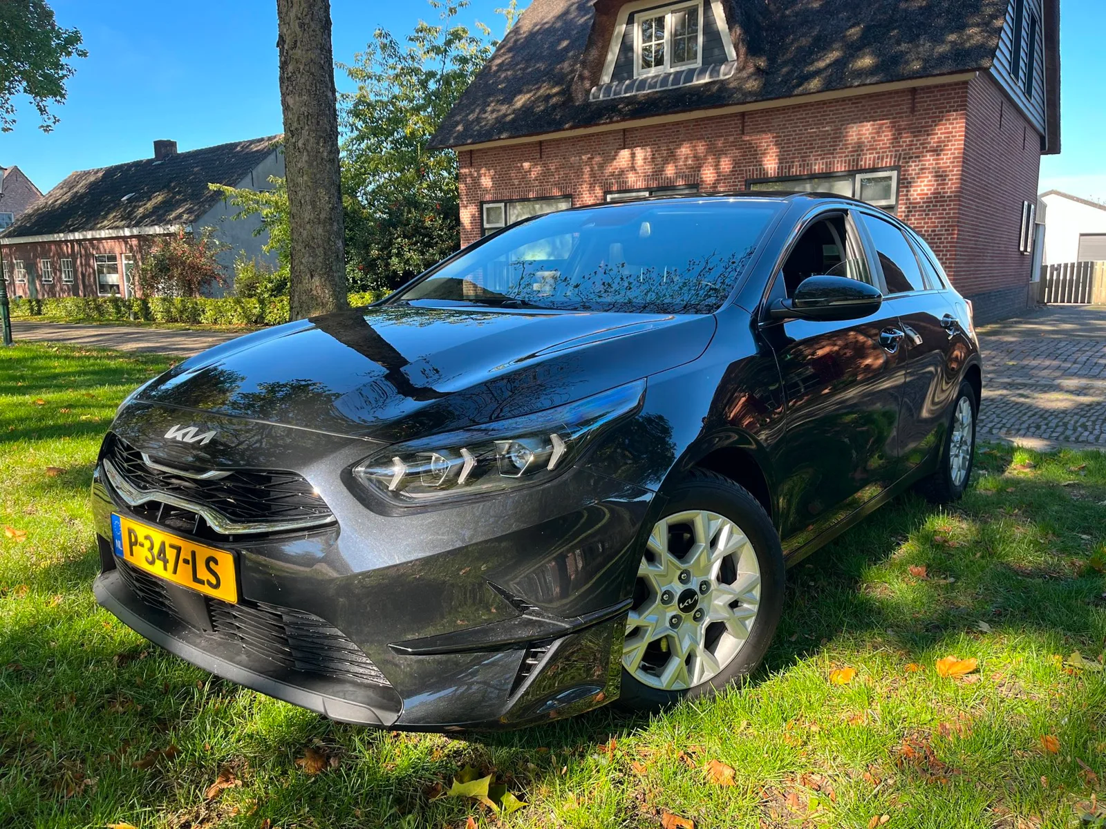 Kia Ceed (2022) — foto 1