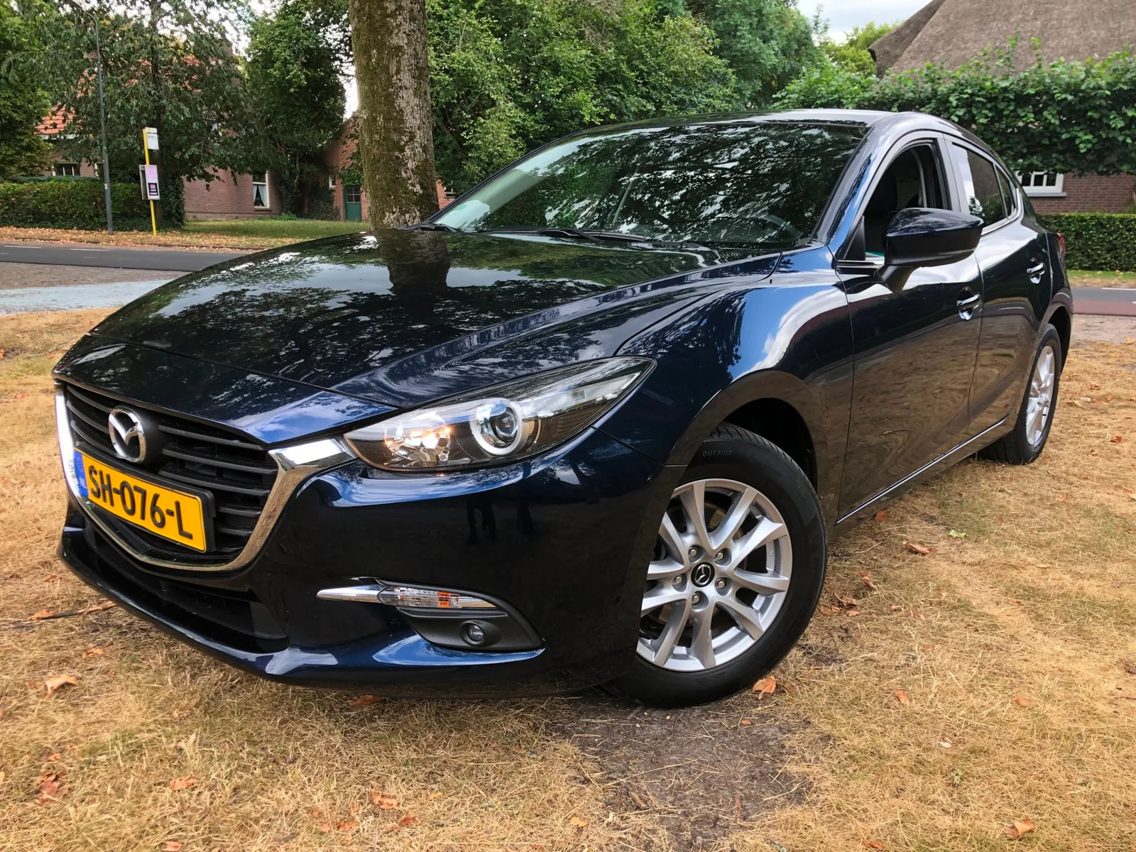 Mazda 3 (2018) — foto 1