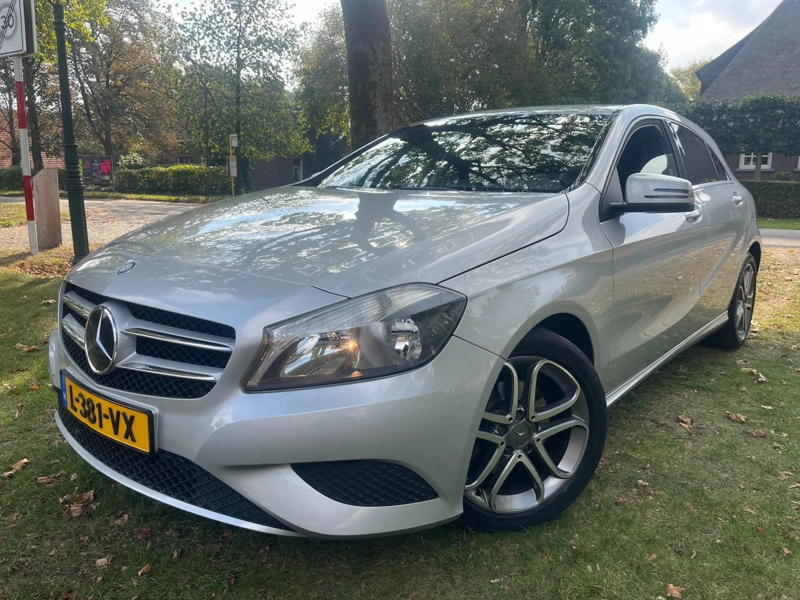 Mercedes-Benz A-Klasse (2012) — foto 1