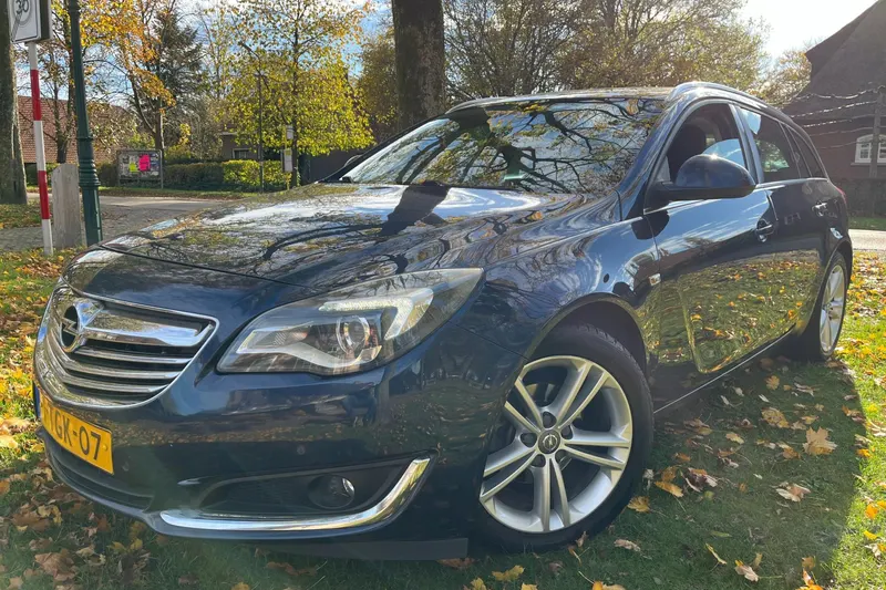 Opel Insignia Sports Tourer (2014)