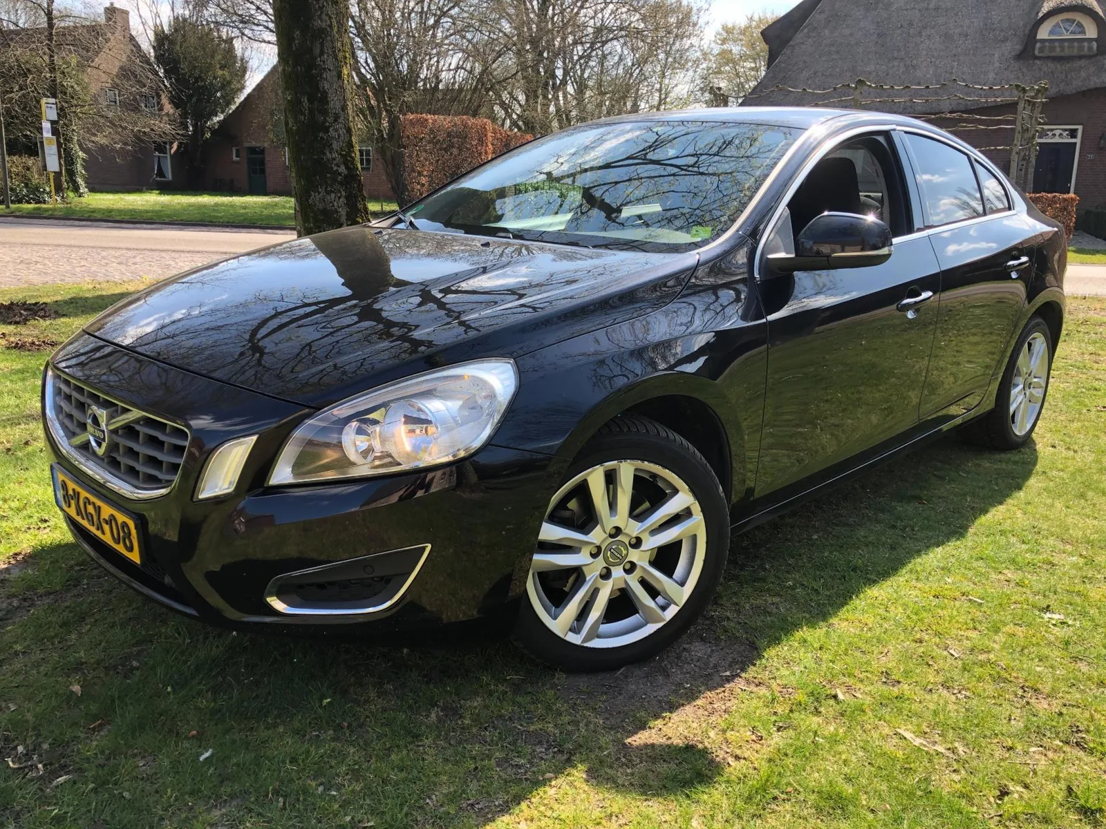 Volvo S60 (2013) — foto 1