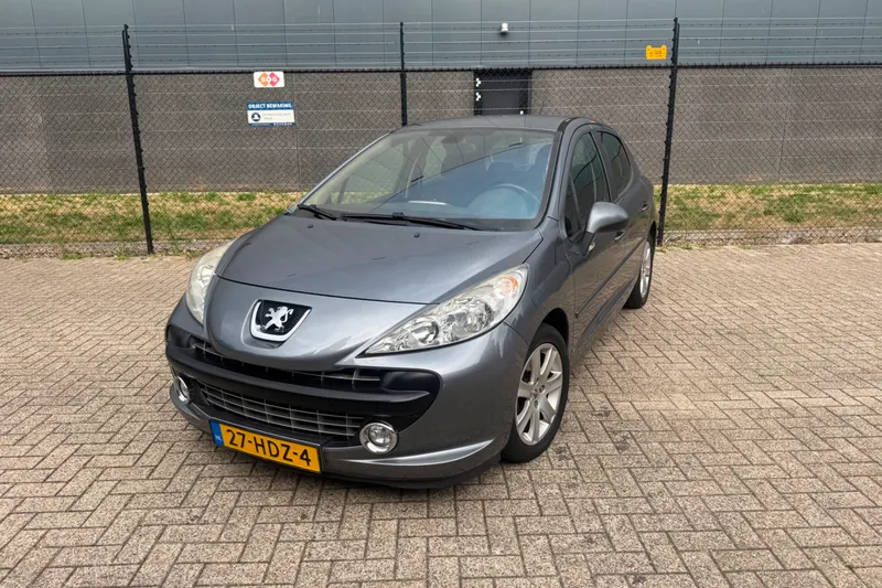 Peugeot 207 (2008)